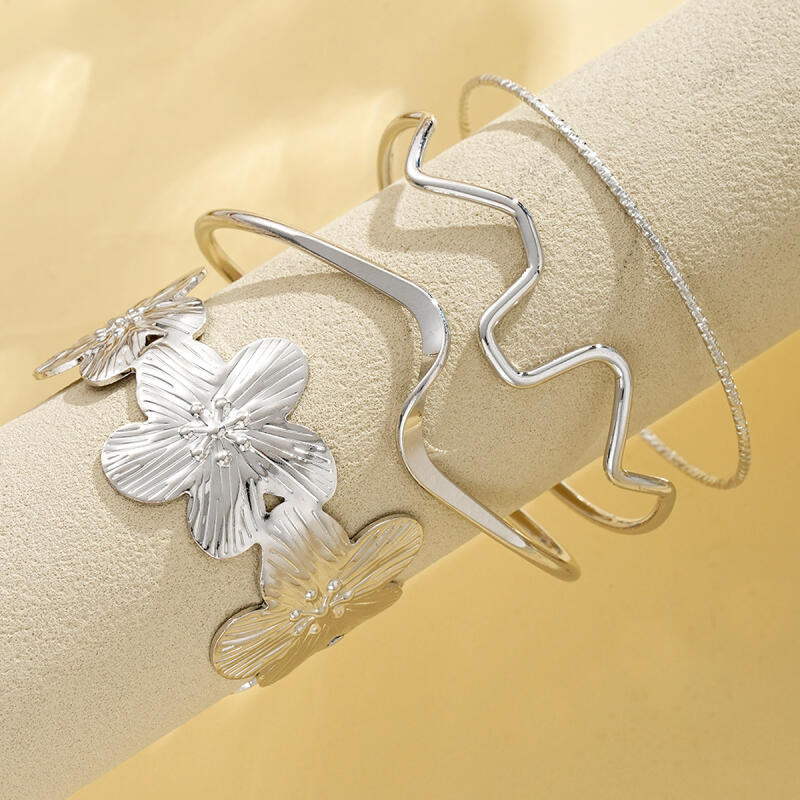 Conjunto de 4 Peças/Conjunto de Pulseiras Metálicas com Flores e Linhas em Relevo para Mulheres Senhoras Simplicidade Exagerada Conjunto de Pulseiras Acessórios de Joias para Férias