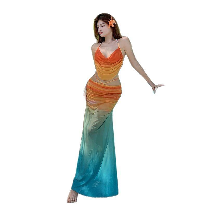 The Wind Gradually Changes the Split Long Skirt Three-piece Bikini Swimsuit Small Chest Gathered To Cover the Meat and Show Thinness Sexy Beach Skirt