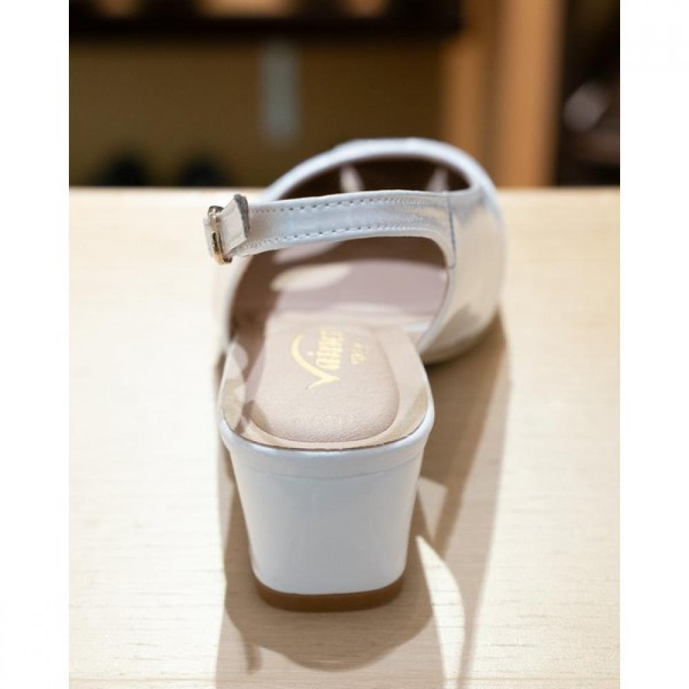 VAINER Women Sandals White 134a