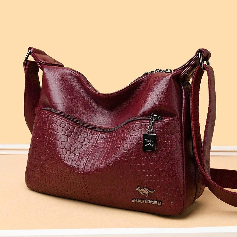 oxblood shoulder bolsa