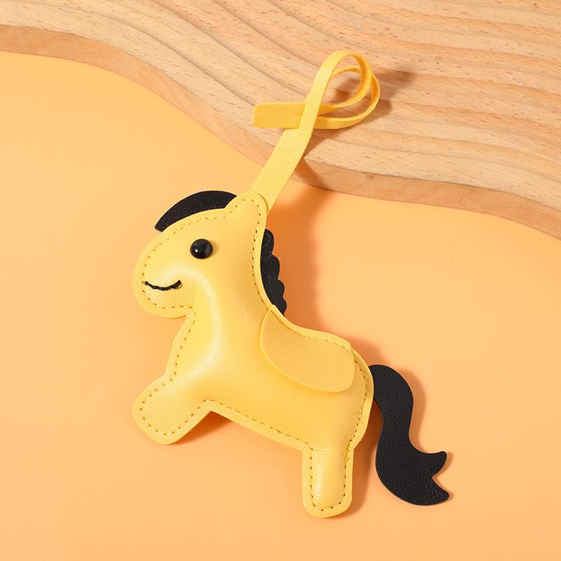 

Women S Bag Pony Keychain Pendant High Quality Pu Leather Horse Ornament Handmade Stitching Charm Accessories Gift жовтий