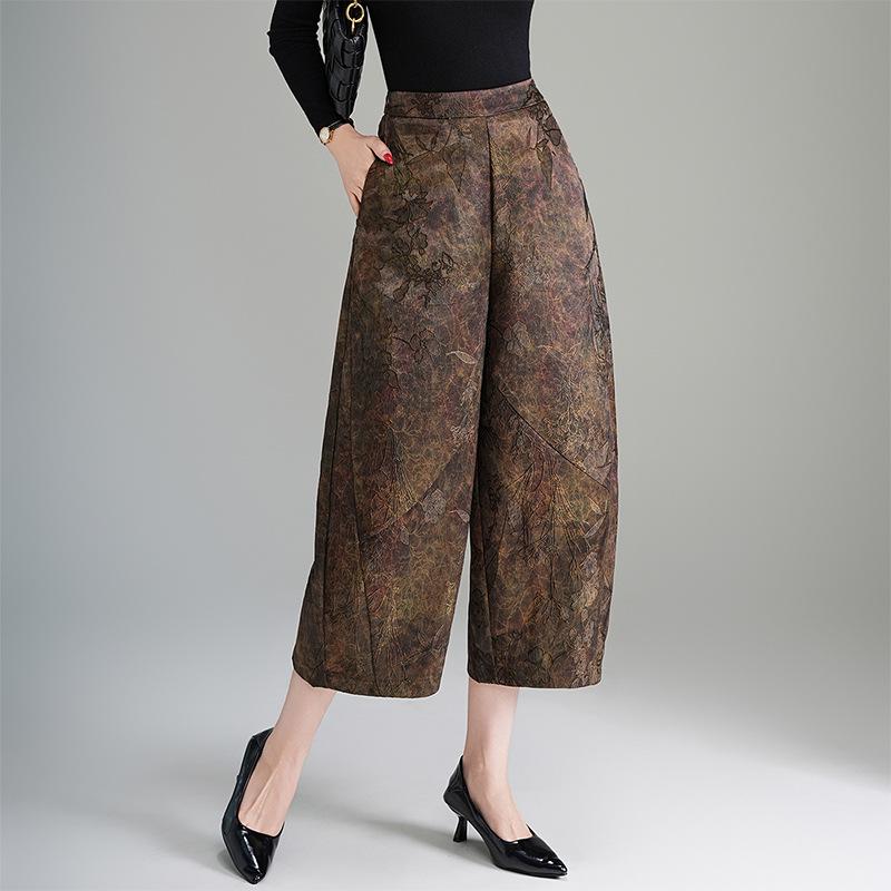 Women's Retro Jacquard High-Waist Wide-Leg Crop Bloomers - Spring 2026