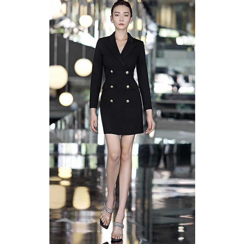 

Stunning Commuter Double-Breasted Slim-Fit Black Dress Suit Collar