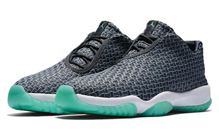 Jordan Future Low GS 'Wolf Grey' 724813-006