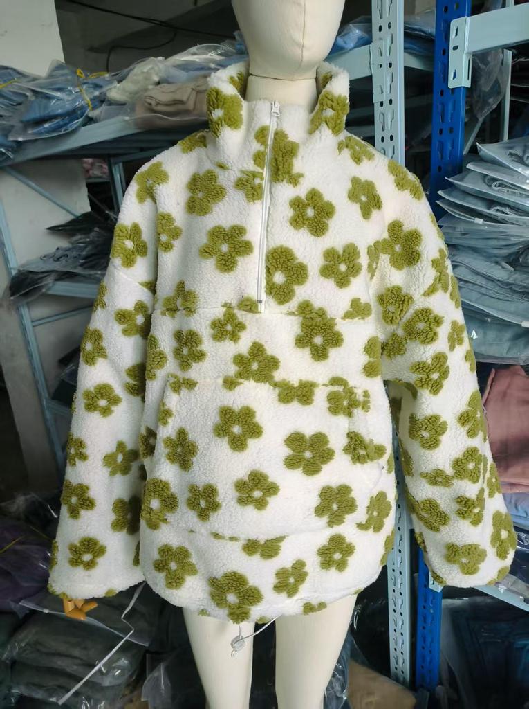 Felpa Pullover Calda in Pile da Donna Europea e Americana Autunno/Inverno 2025