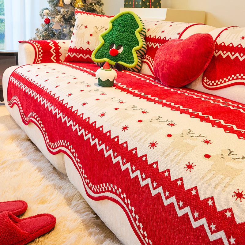 Festive Red Chenille Non-Slip Sofa Cover for All Seasons - New Year & Christmas Style 30x50cm Pillowcase (No Fill)
