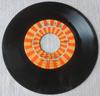 7inch Record ALIVE N KICKIN  DEREK MARTIN  Tighter Tighter  You Better Go GG92 ROULETTE 1974 US SoulFunk Used