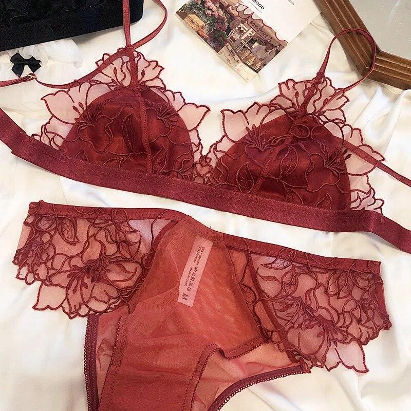 Französisches Damen-Unterwäsche-Set, sexy, ultradünnes BH-Set, Spitze, Stickerei, Bralette, Komfort, Dreieck-Cup-BHs, atmungsaktive Mesh-Dessous