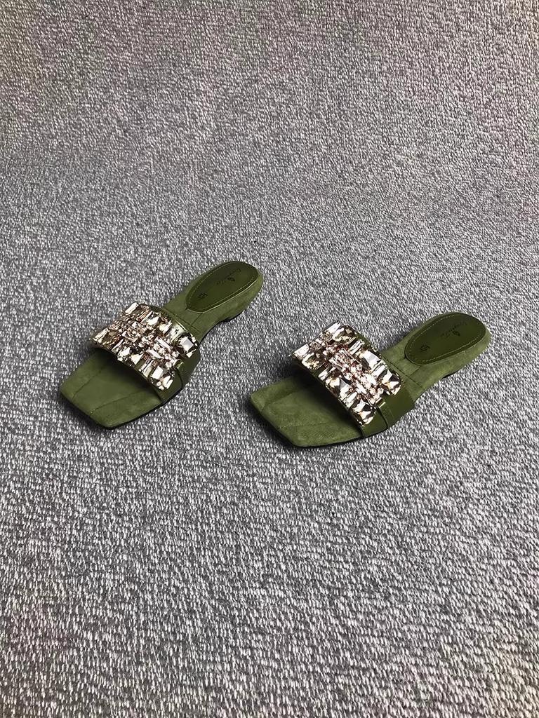 Sommer 2025 neue Bonbonfarbe Oberbekleidung Damen Schleife Temperament eckige Zehenpartie Fee offene Zehen kühle Pantoletten Strass französisch