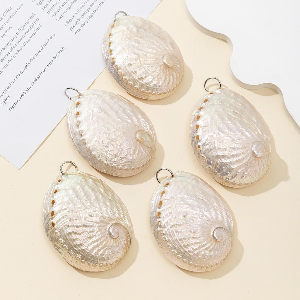 Shell Pendant Necklace With Natural Shell Material For Jewelry Making
