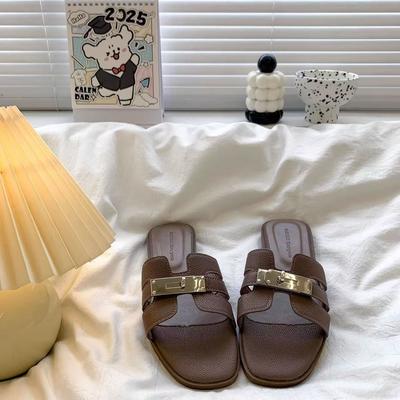 Flat Bottom Niche Metal Buckle H Slippers Summer High-end Non-slip Beach One-word Drag Women's Outer Wear