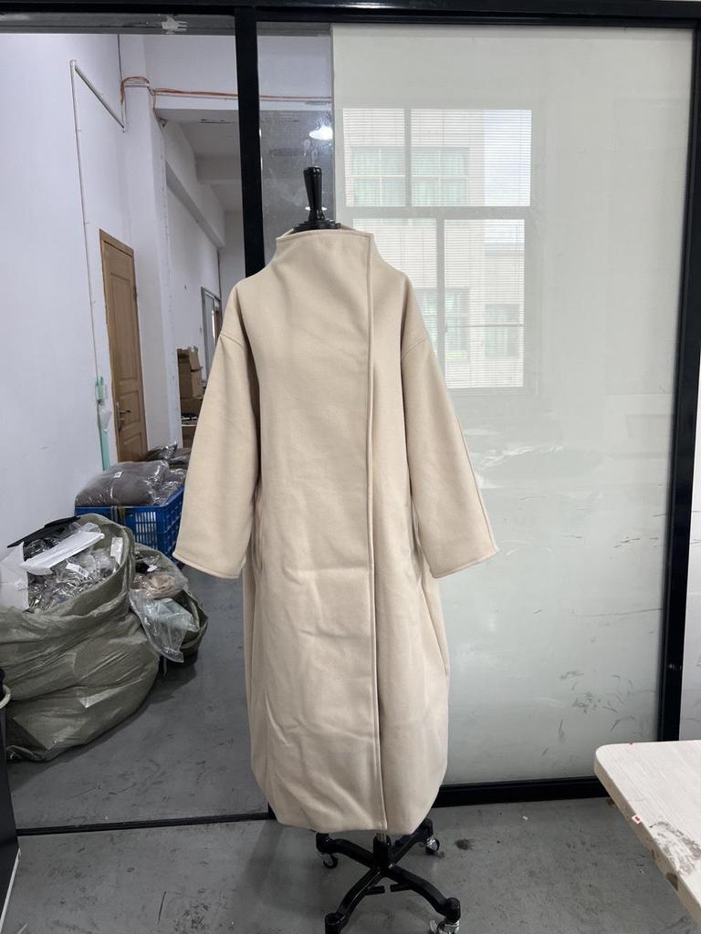 2025 Autumn/Winter Women's Batwing Sleeve Long Loose Coat with Small Stand Collar