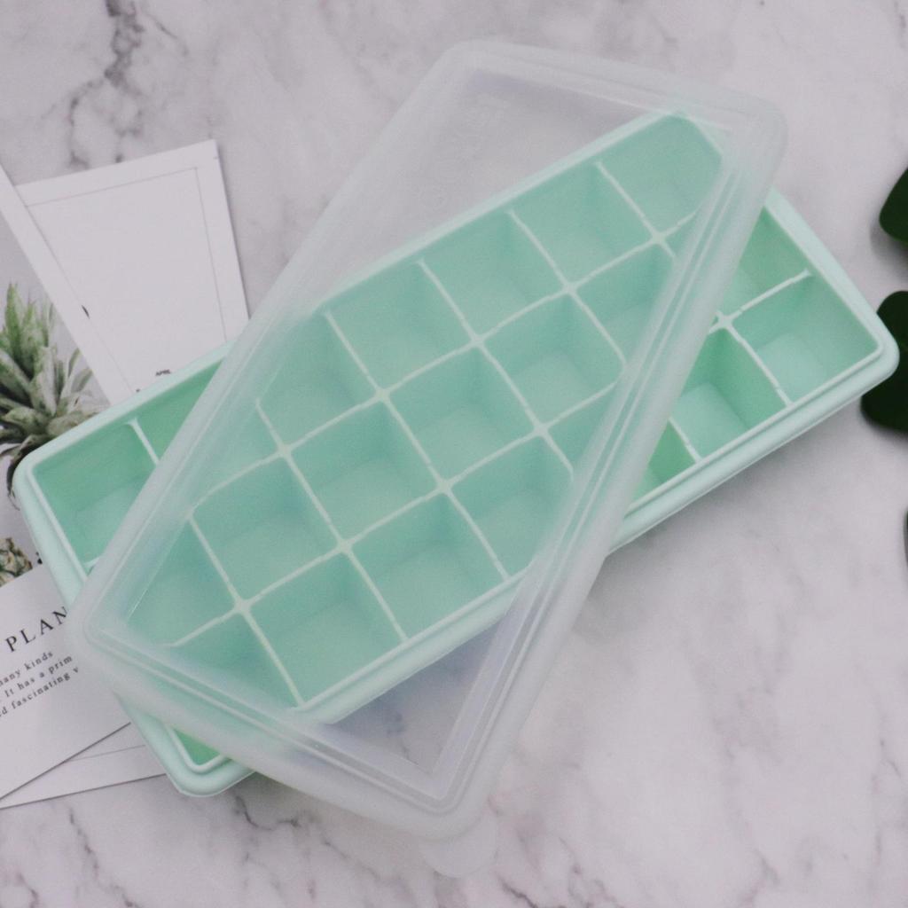 Silicone Ice Tray with Lid - 21 Compartment Fresh-Keeping Box for Cocktail Ice Cubes