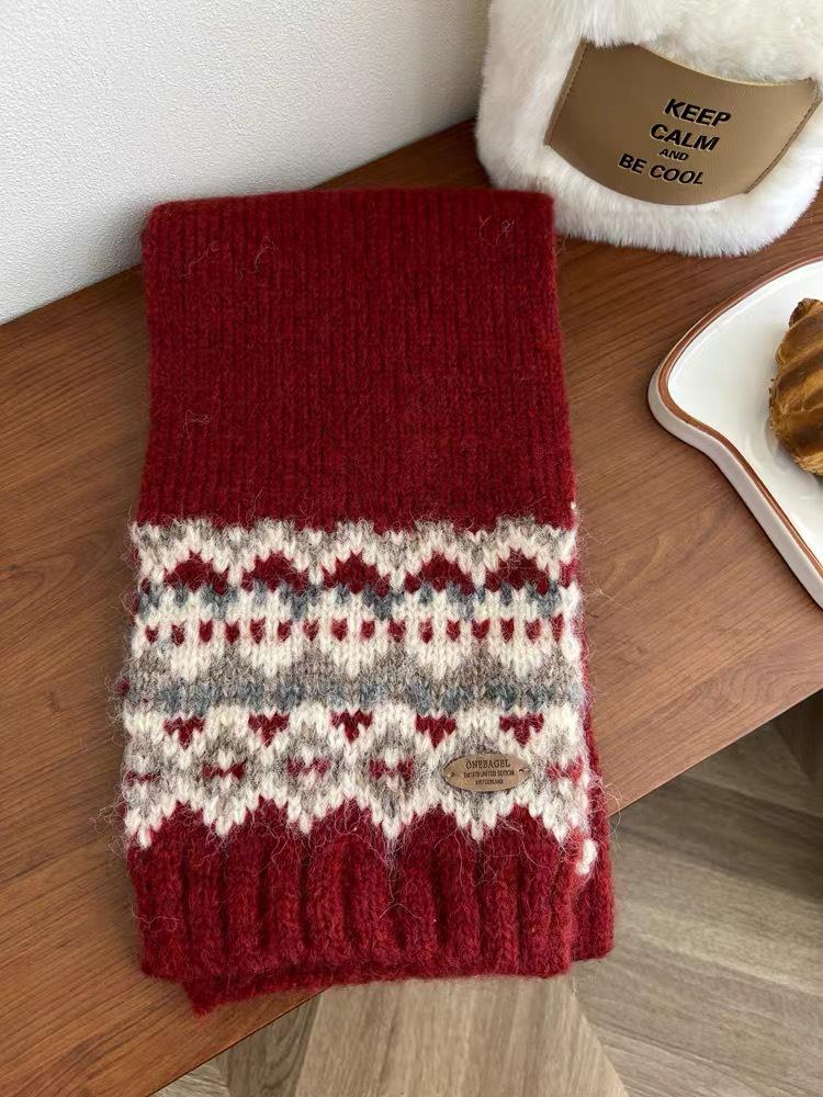 Högkvalitativ Damscarf i Ullblandning med Fair Isle-mönster - Tjock, Varm Stickad Halsduk för Höst/Vinter