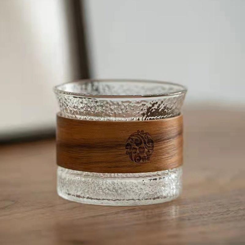 140ml Wooden Coaster Japanese Tea Coffee Cup Heat Resistant Hammer Pattern Glass Tea Cup Coffeeware Cute Tea Mugs