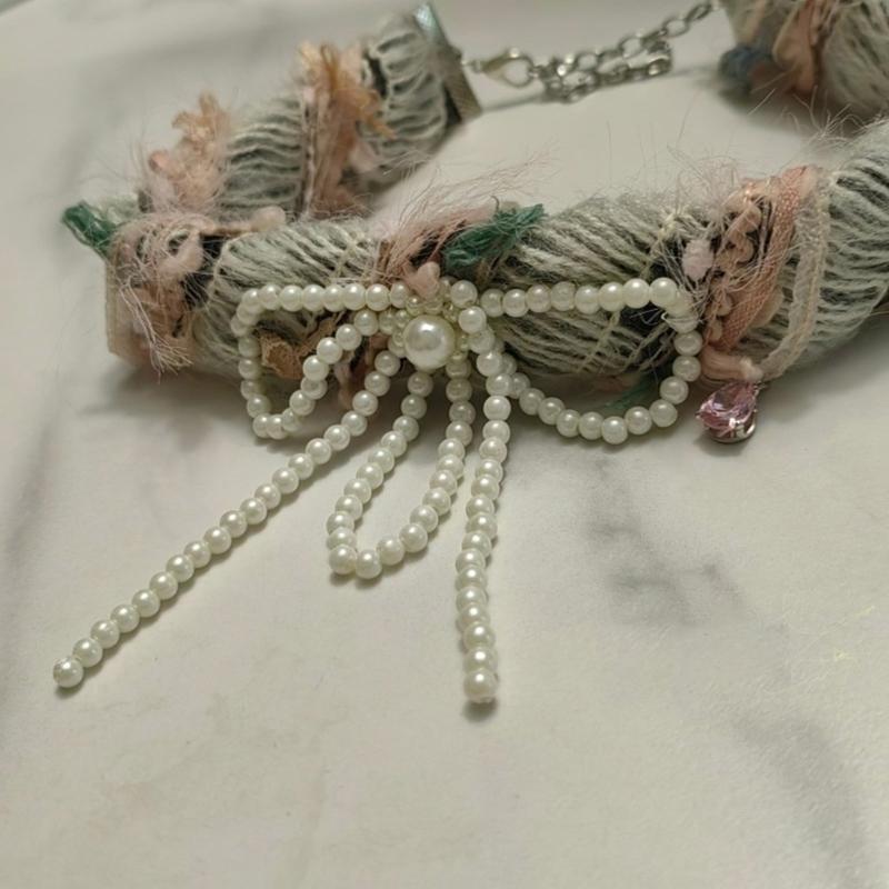 Furry Bowknot Pendant Necklace Handmade Pearls Bead Bows Neckchain Stylish Plushy Clavicle Chain Accessory Choker