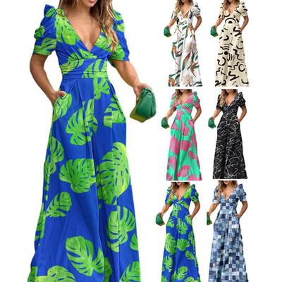 Tuta stampata a gamba larga con scollo a V e vita stretta da donna - Primavera/Estate 2023