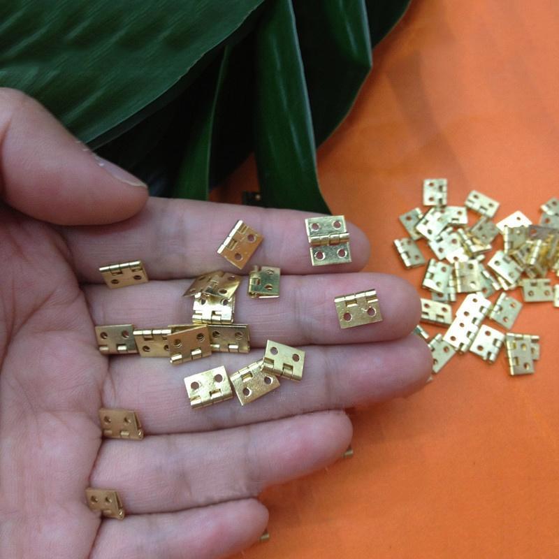 

20шт мини Латунный шарнир для небольшой деревянный ящик дверь размер 8 * 10 мм + 80pcs винтов