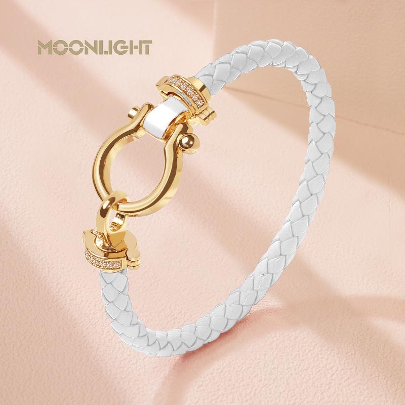 MOONLIGHT Women's Classic Horseshoe Shape Bracelet Genuine Braided Leather Bracelet Female Jewelry Present 11 Colors