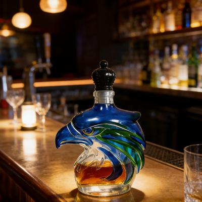 Eagle Shaped Whiskey Decanter 350ml Handcrafted Lead-Free Glass Whiskey Bottle Decorative Gift for Bourbon Lovers Collectors