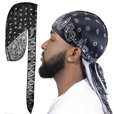 Neuer Herren Satin Paisley bedruckter Durag Turban Bandanas Kopfbedeckung Seidiger DuRag Doo Rag Lange Schwanz Piratenhut Wave Caps Haaraccessoires