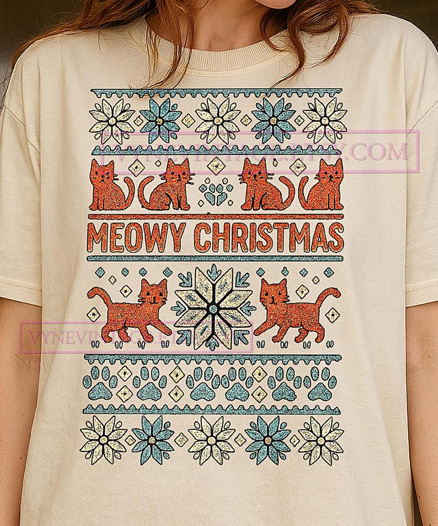 Christmas Cats Snowflakes T-Shirt, Retro PNG Graphic Tee, Vintage Holiday Cat Shirt, Festive Cat Lover Gift, Spooky Christmas