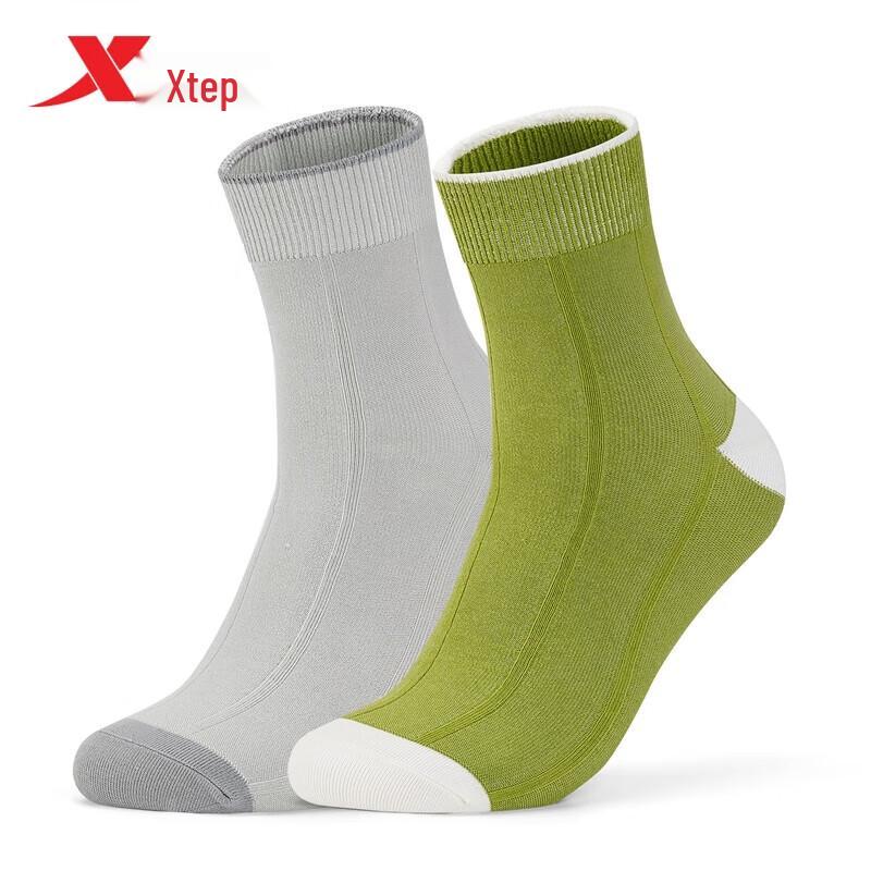 Xtep Men s Sports Flat Long Socks (2-Pack) One Size