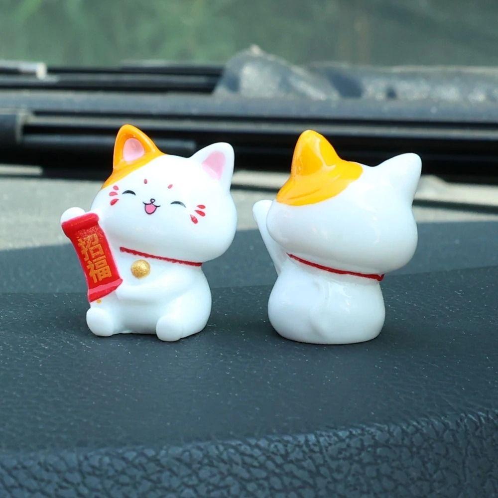Mini Lucky Cat Car Ornaments Realistic Cat Micro Landscape Ornament  Automotive Interior