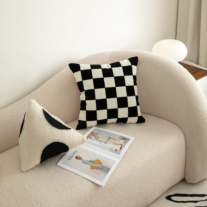 Model Room Simple Black And White Checkerboard Pillow Sofa Cushion Living Room Household Geometric Triangle Shape Backrest Ring