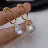 Unique gold foil design natural wrinkle Edison pearl earrings light luxury ear jewelry 2024 tide foreign gas stud earrings