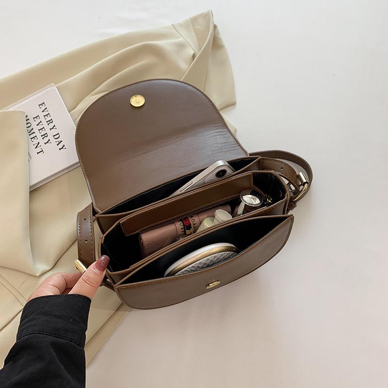 Retro Solid Color Saddle Bag High Quality Leather Shoulder Bags for Women 2025 New Simple Ladies Crossbody Bag Designer Handbags