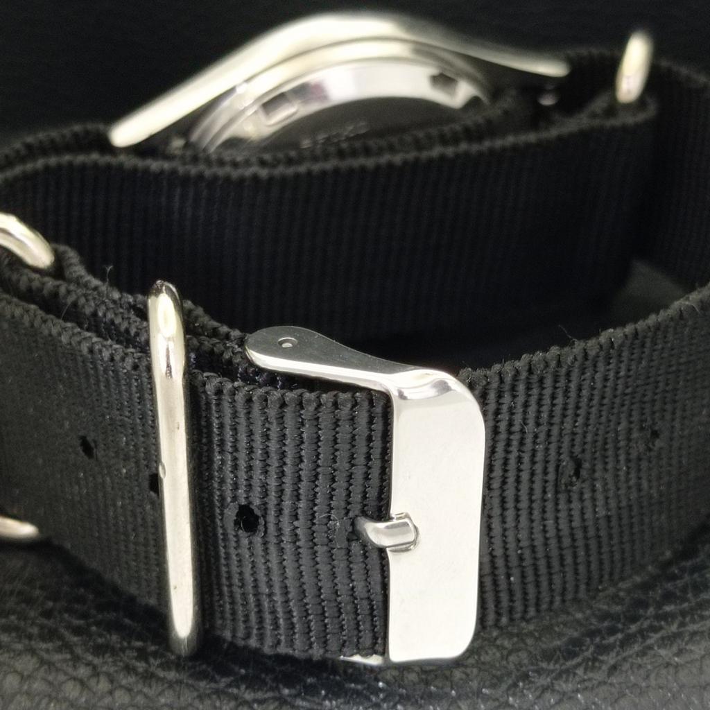 Seiko 5 AUTOMATIC 7S26A JAPAN MENS VINTAGE BLACK COLOR DIAL WATCH A701650-5 R206c-a701650