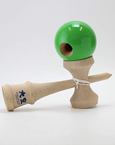 Certified by the Japan Kendama Association, New Competition Kendama "Ozora" Solid Green, Made in Japan (OZORA KENDAMA)
