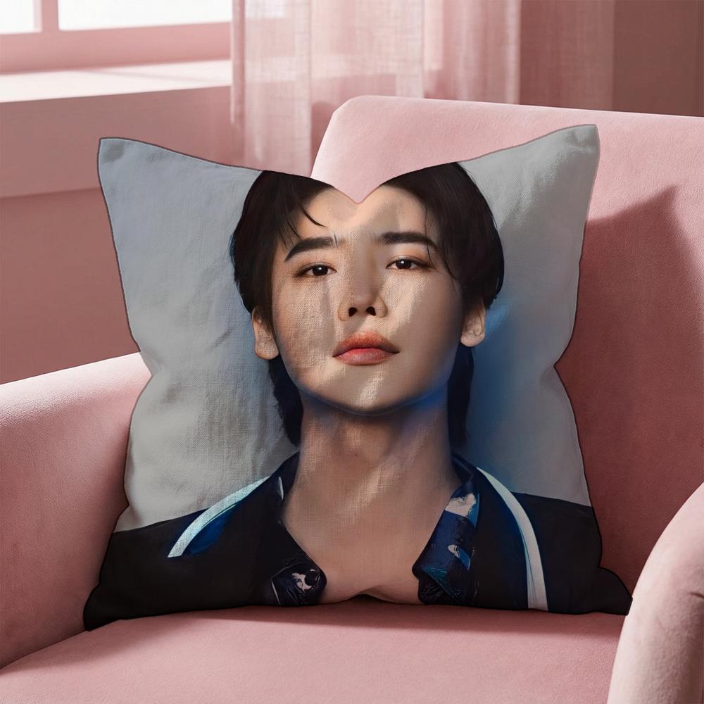 Чехол-подушка Lee Jong Suk для разных случаев - для дома и автомобиля - Двусторонний, Мягкий и прочный для повседневного использования 30cmx30cm