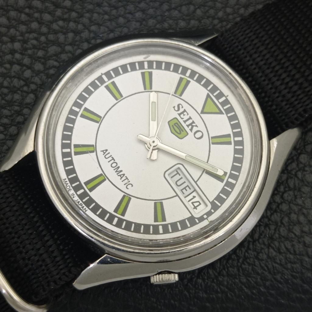 AUTOMATIC VINTAGE SEIKO 5 JAPAN 6309A MENS WHITE COLOR DIAL WATCH a702712-1