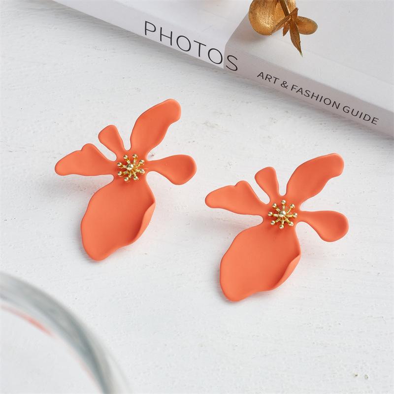 Pinkdudu Exaggerated White Flower Stud Earrings Green White Flower Stud Earrings Simple Casual Jewelry OG091