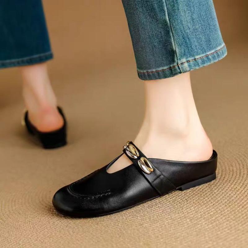 Fashion Slippers Women's 2025 New Round Head Half-drag Sandals Womens Retro Metal One-word Strap Low-heeled Bag Head Shoes Women