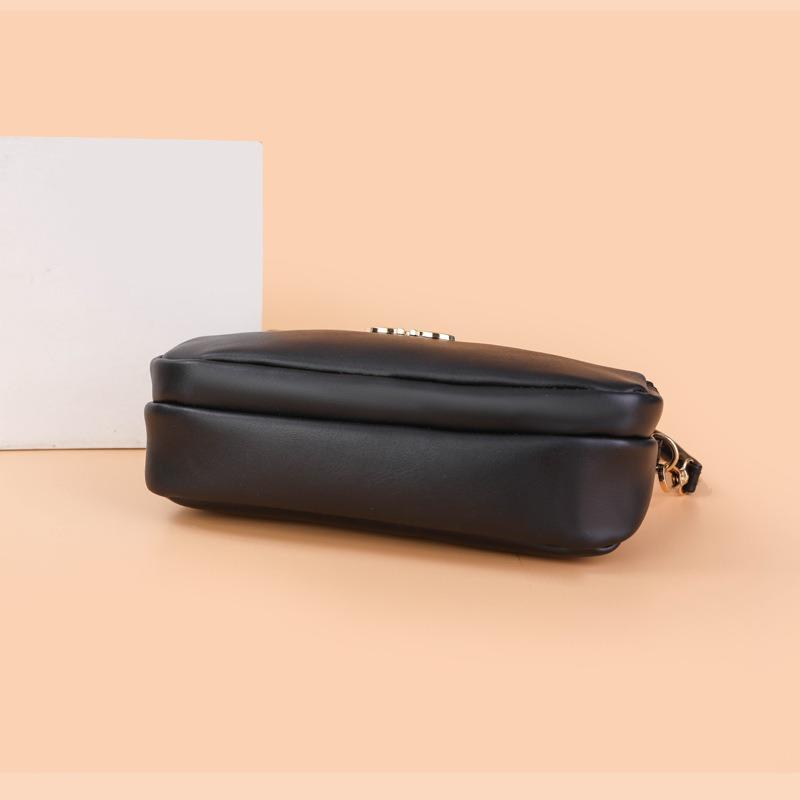 Guangzhou women's bag fashion mini shoulder bag large capacity solid color niche simple women's small bag