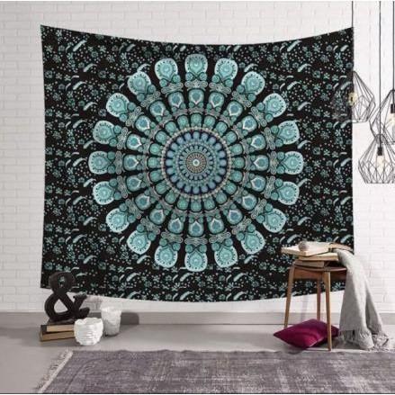 VIKAMA Vintage Mandala Tapestry Wall Hanging for Living Room Bedroom Dormitory Easy Hanging Home Decor Artistic Bohemian Design
