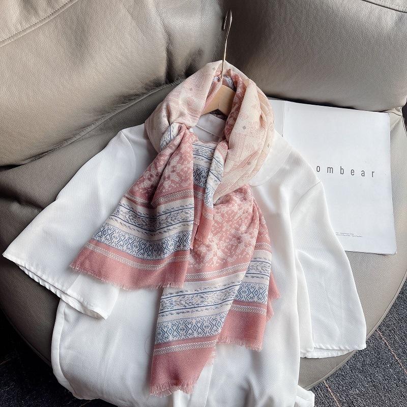 

Fashion Women Square Viscose Scarf Aztec Geometric Fringe Hijab Shawls and Wraps Female Foulards Echarpe Designer 130*130Cm