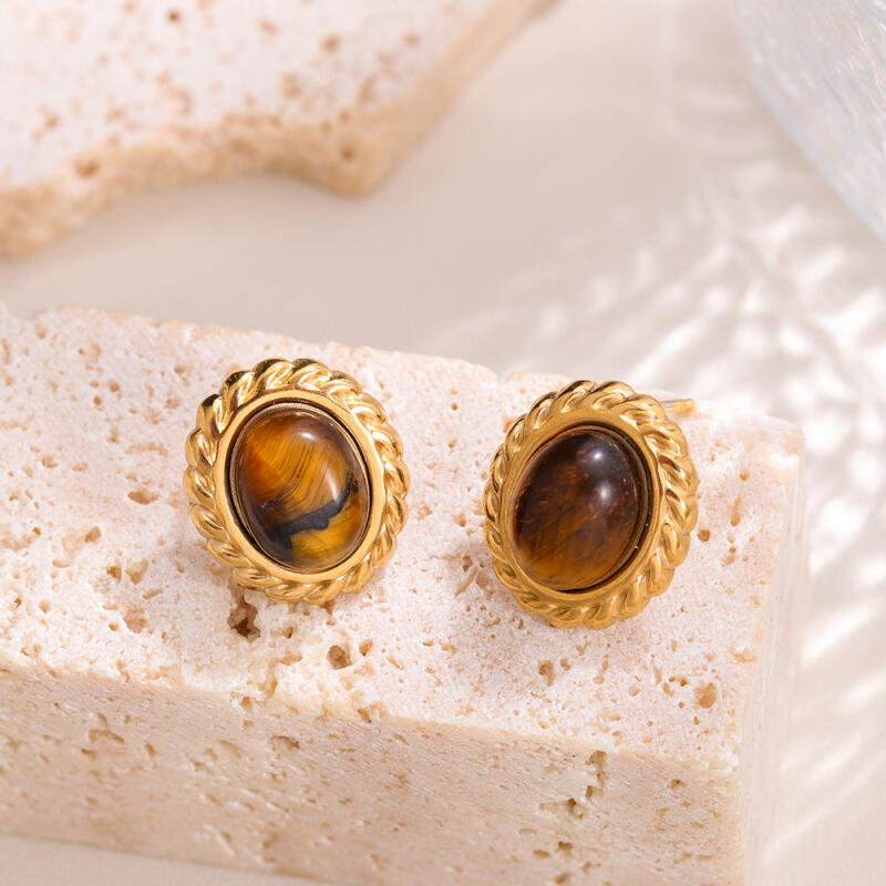 Vintage Stainless Steel Oval Stone Drop Earrings for Women Ladies Palace Style Temperament No Fading Stud Earrings Jewelry Gifts