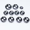 7 Stück Schwarzes Weißes Auto Fronthaubenemblem Für X1 X2 X3 X4 Radnabenkappen Abzeichen X5 X6 F48 F39 F10 F30 G11 E60 G01 E84 E83 Auto