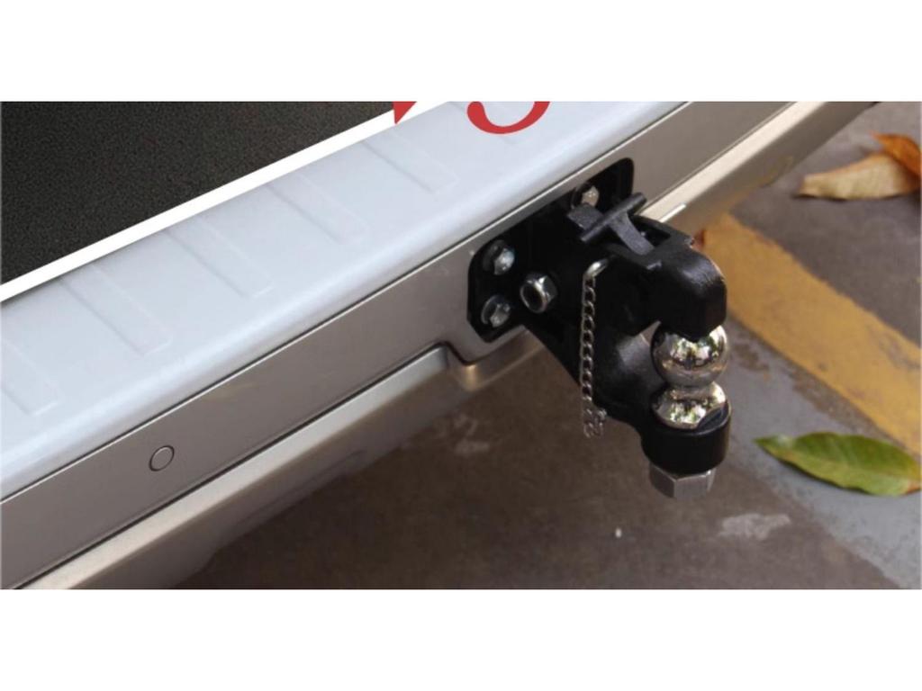 2024 Toyota Prado LC250 Trailer Hitch: Modified Tow Hook Rear Bumper with Square Hole