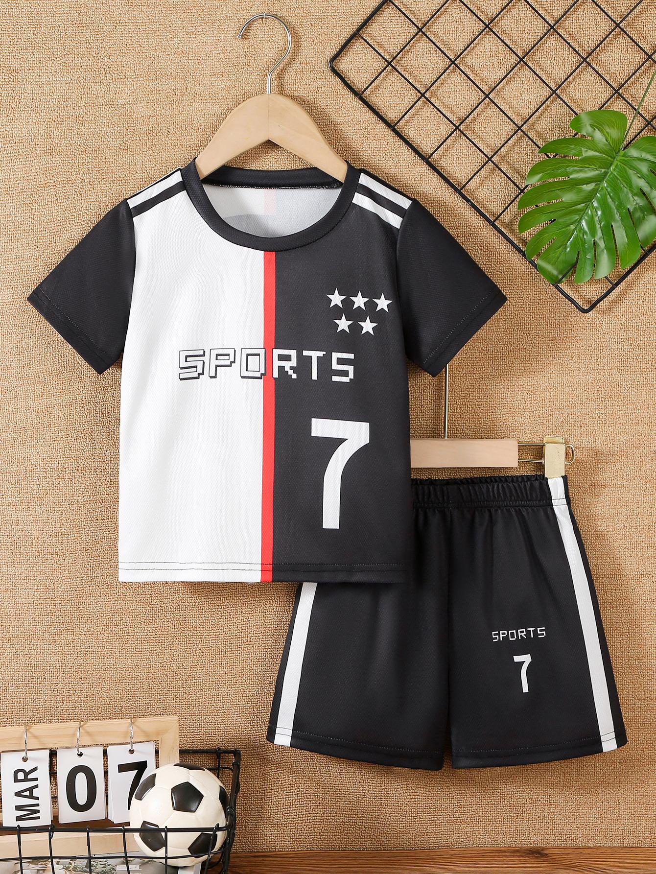 

Boys Two-Piece Summer Outfit: Collegiate-Style Casual Crewneck Short-Sleeve T-Shirt with Alphanumeric Print, Paired with Loose-Fit Black Trousers 2-3Y чёрный/белый