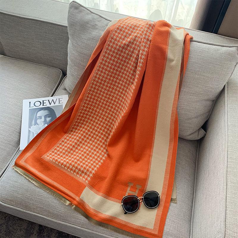 Autumn and Winter Letter H Warm Scarf, Thousand-bird Pattern Color-blocked Faux Cashmere Air-conditioned Shawl, Ladies' Scarf