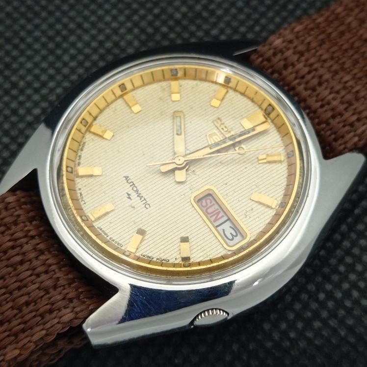 USED RARE VINTAGE SEIKO 5 AUTO 7009A JAPAN MENS ORIGINAL DIAL WATCH A413428-2 SKU621a-a413428