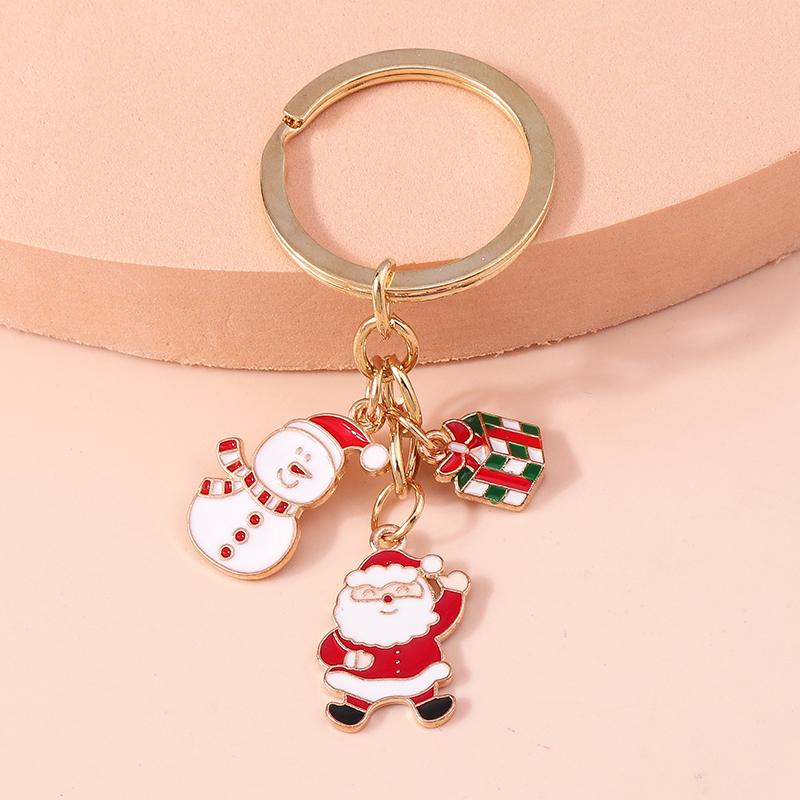 Cute Enamel Christmas Keychain Snowman Santa Claus Key Ring Pendants for Women Girls Handbag Decor DIY Handmade Jewelry Gifts