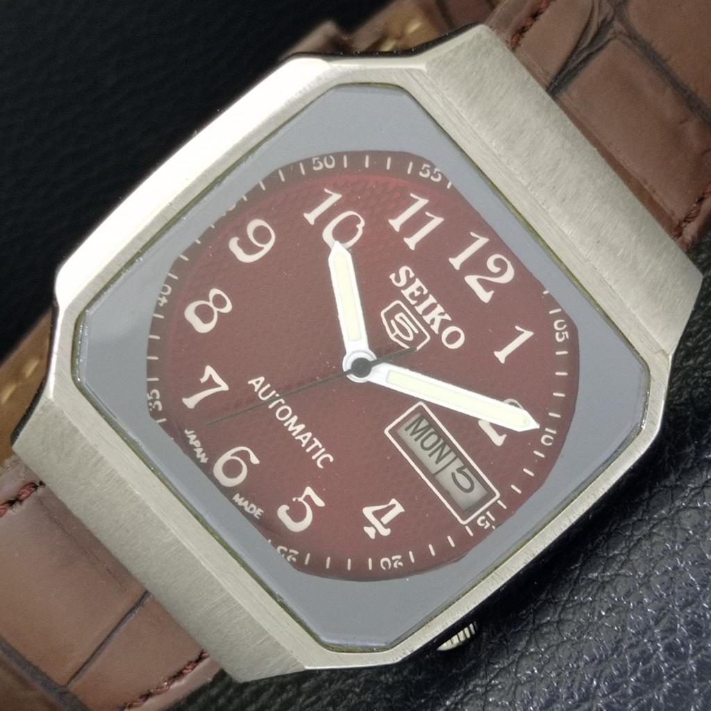 

Seiko 5 АВТОМАТИЧЕСКИЕ ЯПОНСКИЕ МУЖСКИЕ ЧАСЫ 7009A ВИНТАЖНЫЕ БОРДОВЫЙ ЦВЕТ ЦИФЕРБЛАТА a702327-5 R124-a702327
