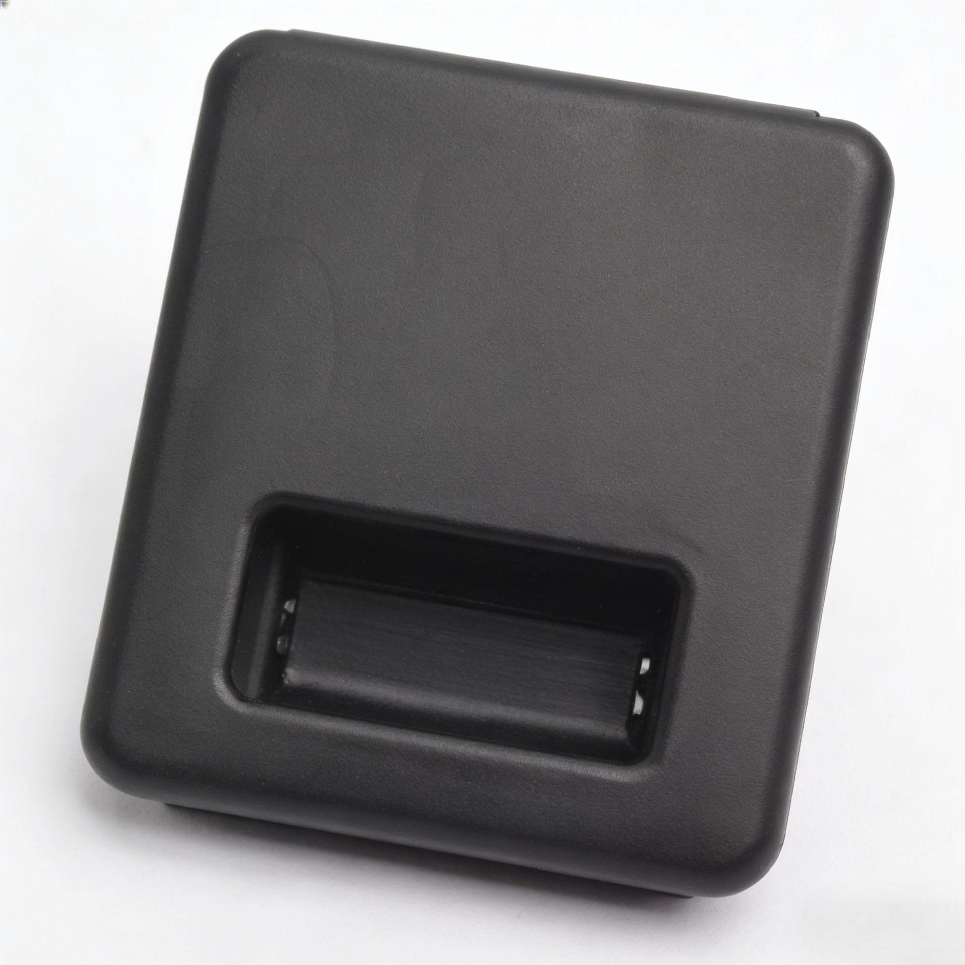Chevrolet Malibu Trunk Luggage Floor Mat Handle 13308234/23106384 1