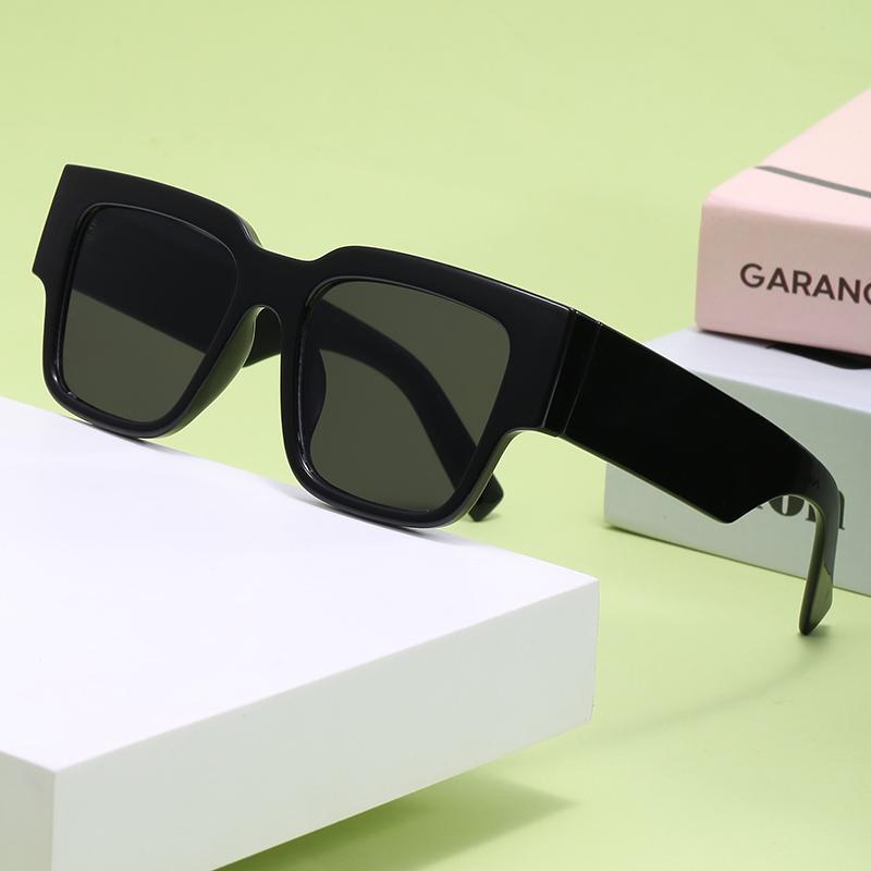 Protective Glasses New Square Sunglasses Fashion Candy Colors Sun Glasses Eyewear Male Shades Uv400 Rivets Eyeglasse Female